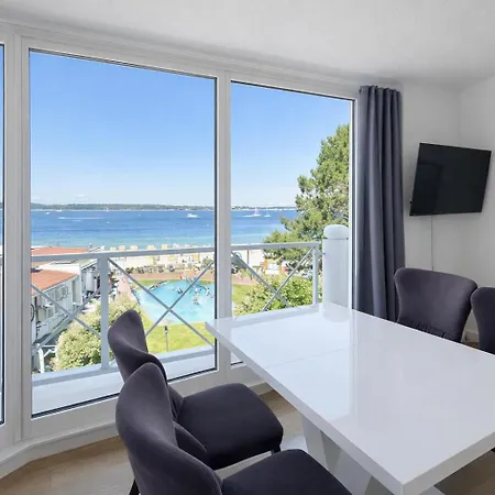 Meerblick-apartment Fuer Bis Zu 3 Gaeste - Kueche & Balkon *