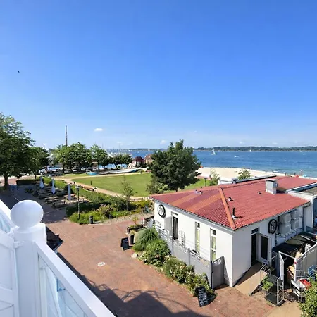 Daire Meerblick-apartment Fuer Bis Zu 3 Gaeste - Kueche & Balkon *